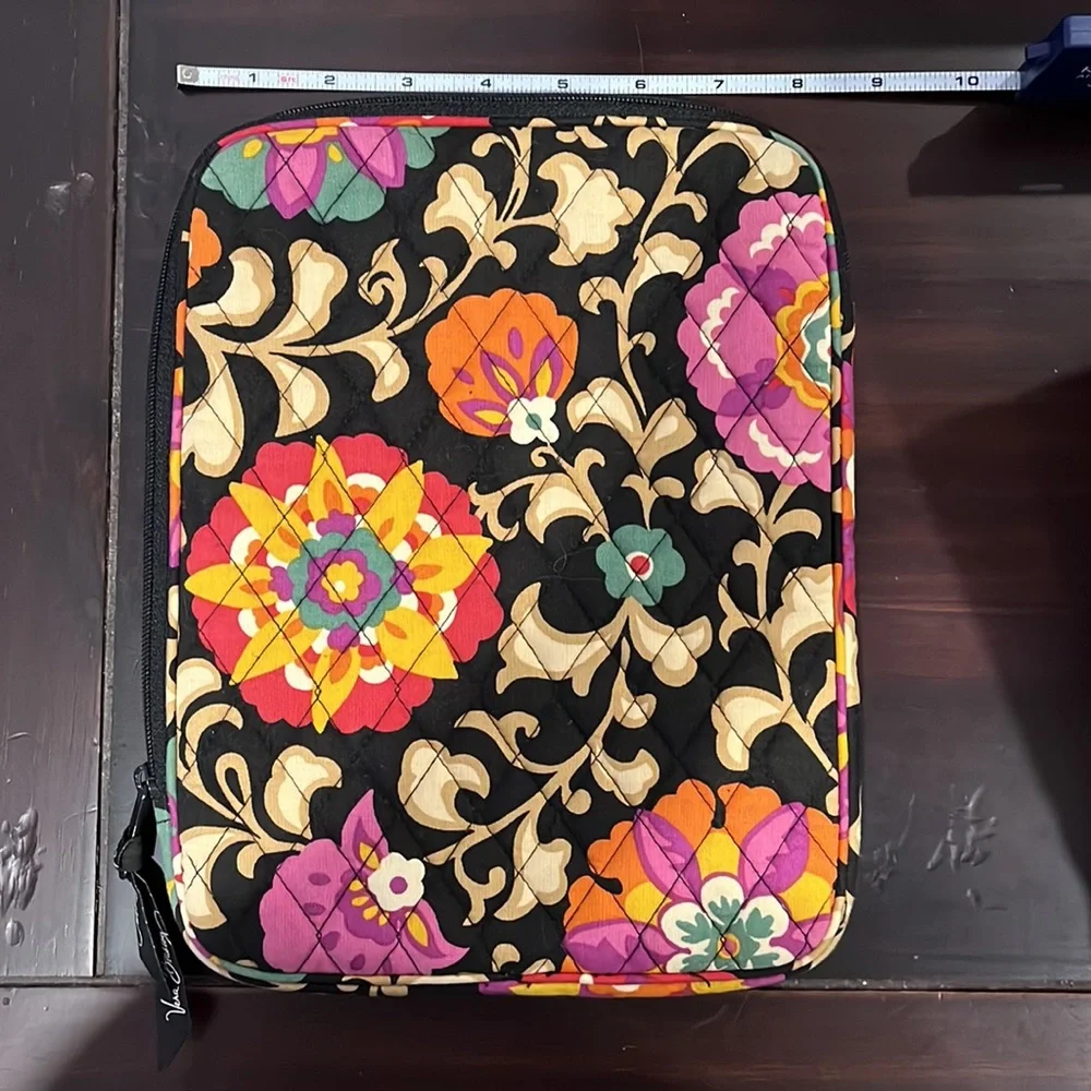 Vera Bradley IPad/Tablet Sleeve in Suzani Pattern